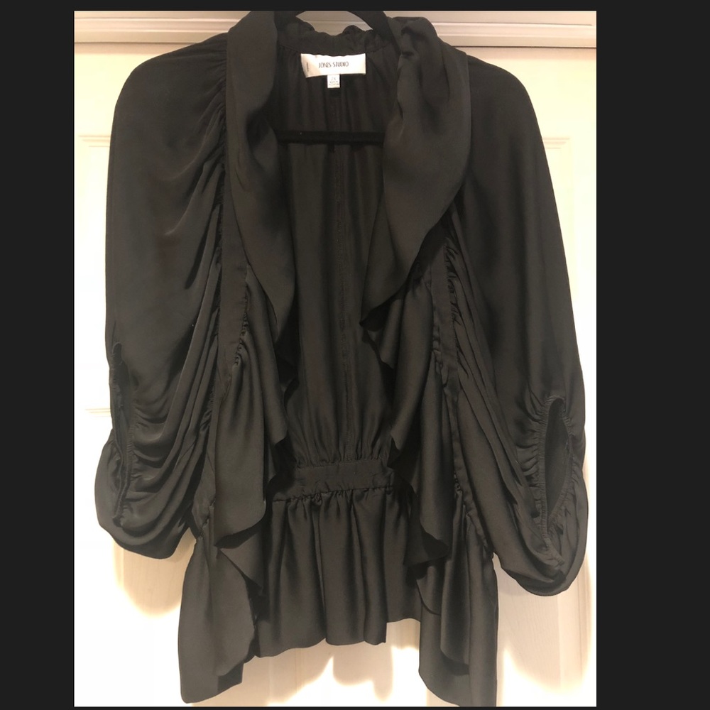 2X Jones Studio Silky Batwing Shrug